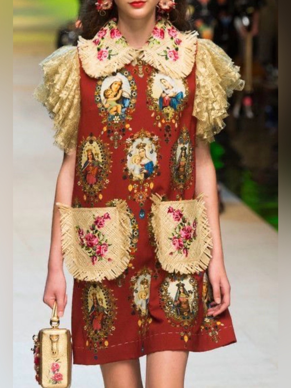 Folklore Baroque Red Medallion Virgin Mary Icon Lace Jewel D&G Style Dress M Lux